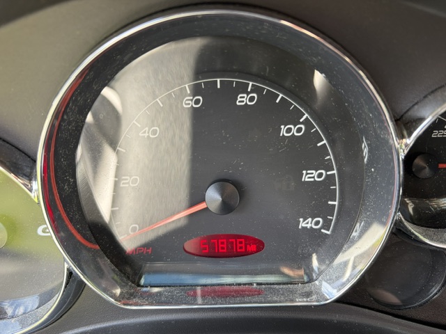 Used 2006 Pontiac G6 GT FWD image 10