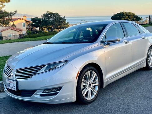 Used 2014 Lincoln MKZ Hybrid w/ Equipment Group 202A Reserve image 1