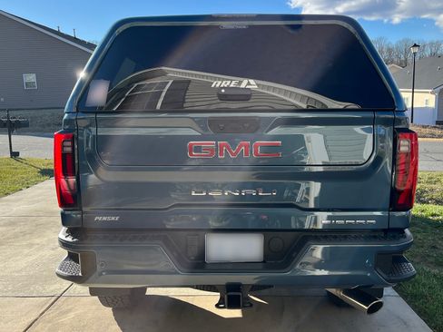 Used 2024 GMC Sierra 2500 Denali w/ Denali Reserve Package image 20