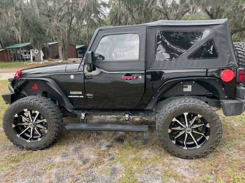 Used 2017 Jeep Wrangler Sport w/ Quick Order Package 23S image 8