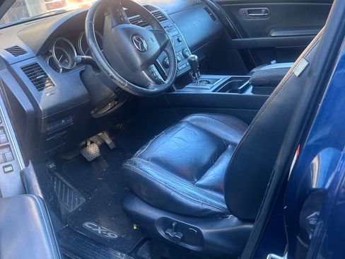 Used 2011 MAZDA CX-9 Touring image 23