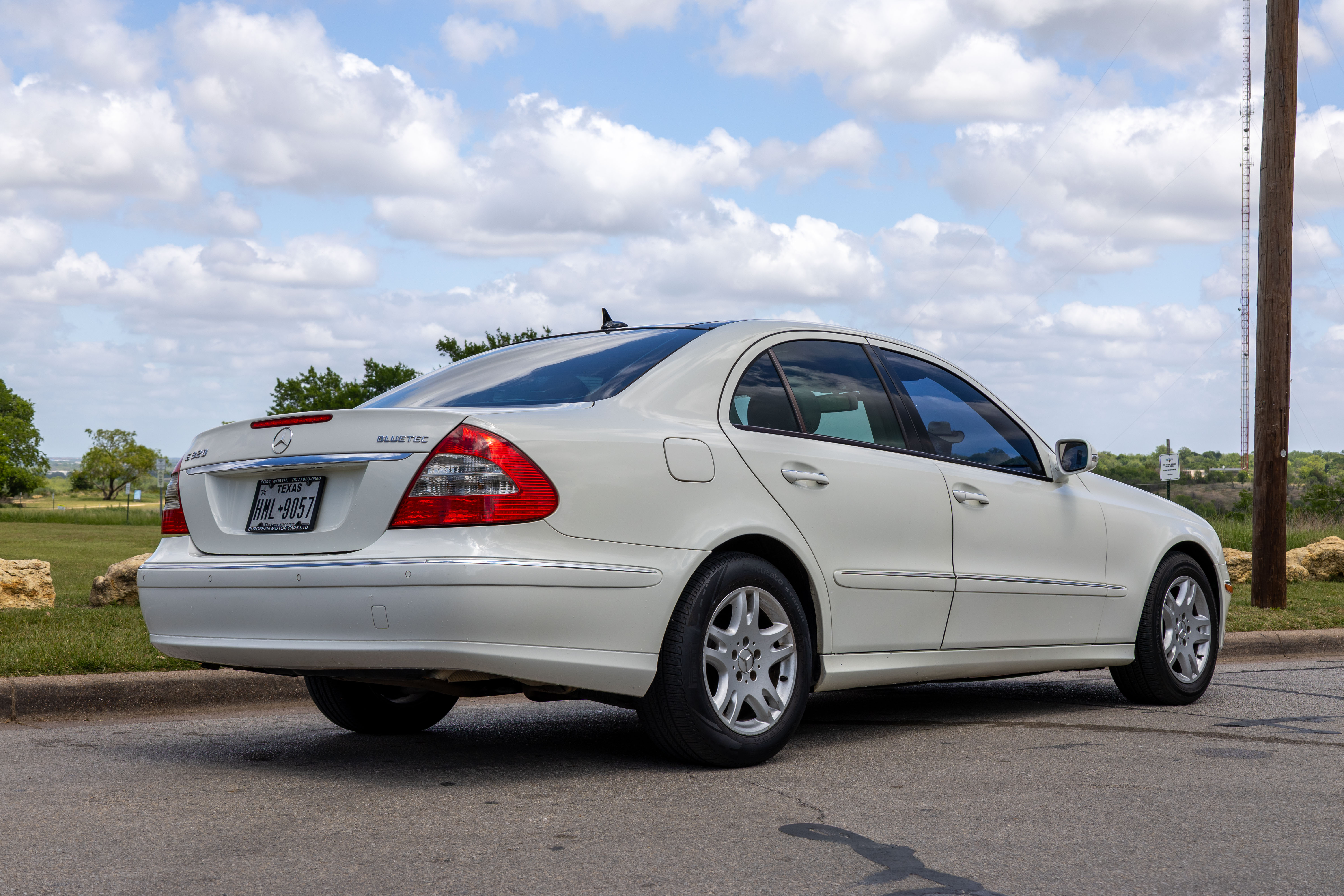 Used 2007 Mercedes-Benz E 320 BlueTEC Sedan image 9
