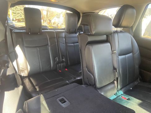 Used 2013 Nissan Pathfinder SL image 10