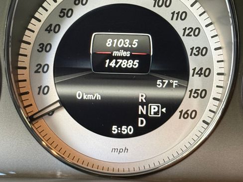 Used 2013 Mercedes-Benz GLK 350 4MATIC image 12