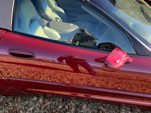 Used 2003 Chevrolet Corvette Convertible w/ Preferred Equipment Group1 image 20