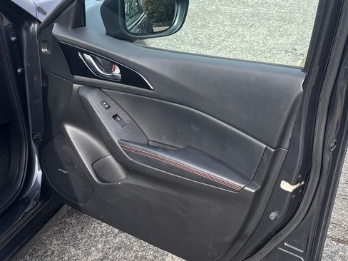 Used 2015 MAZDA MAZDA3 s Grand Touring image 24