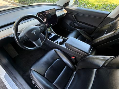 Used 2018 Tesla Model 3 Mid Range RWD image 18