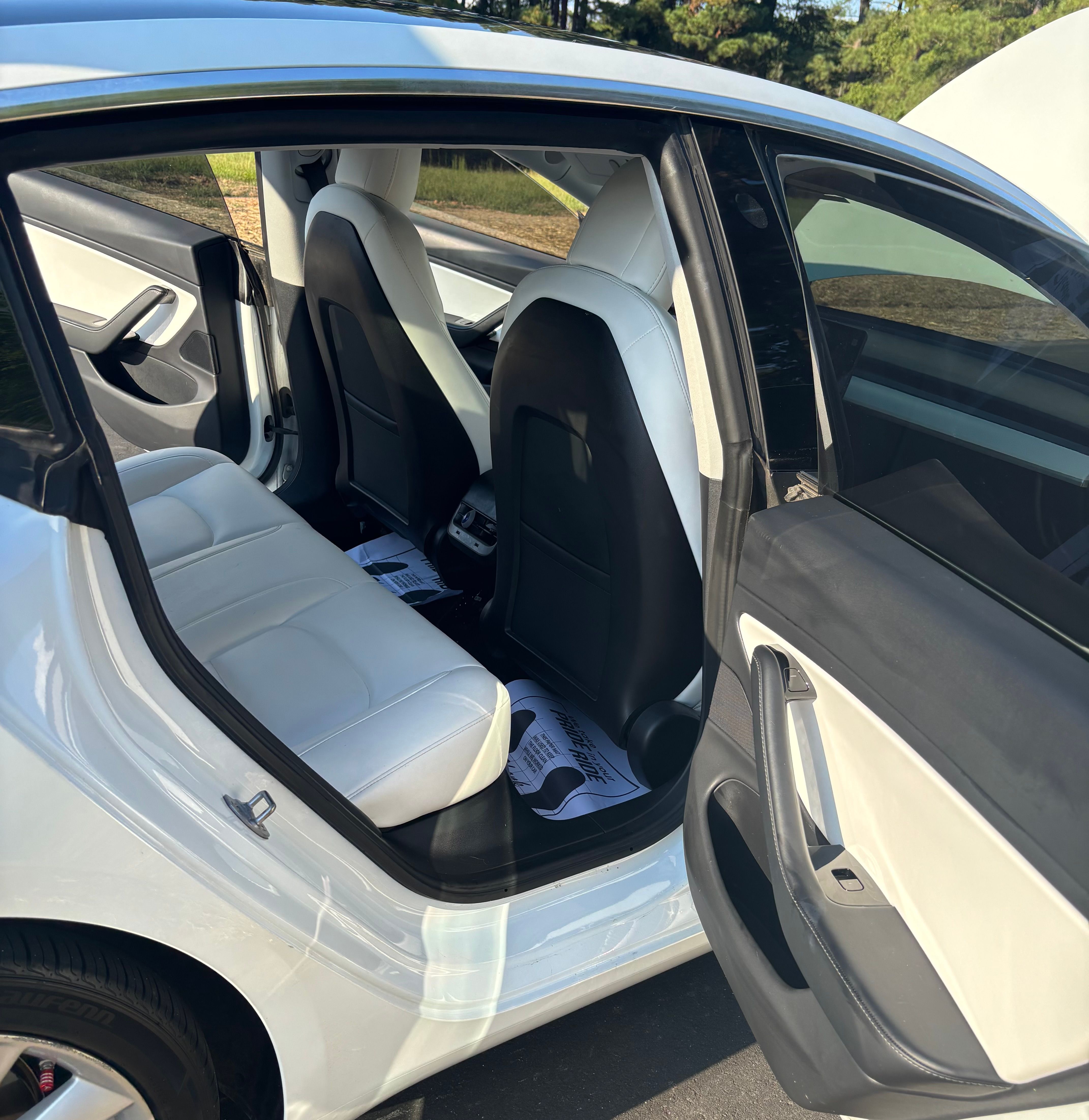 Used 2020 Tesla Model 3 Long Range AWD/4WD image 17
