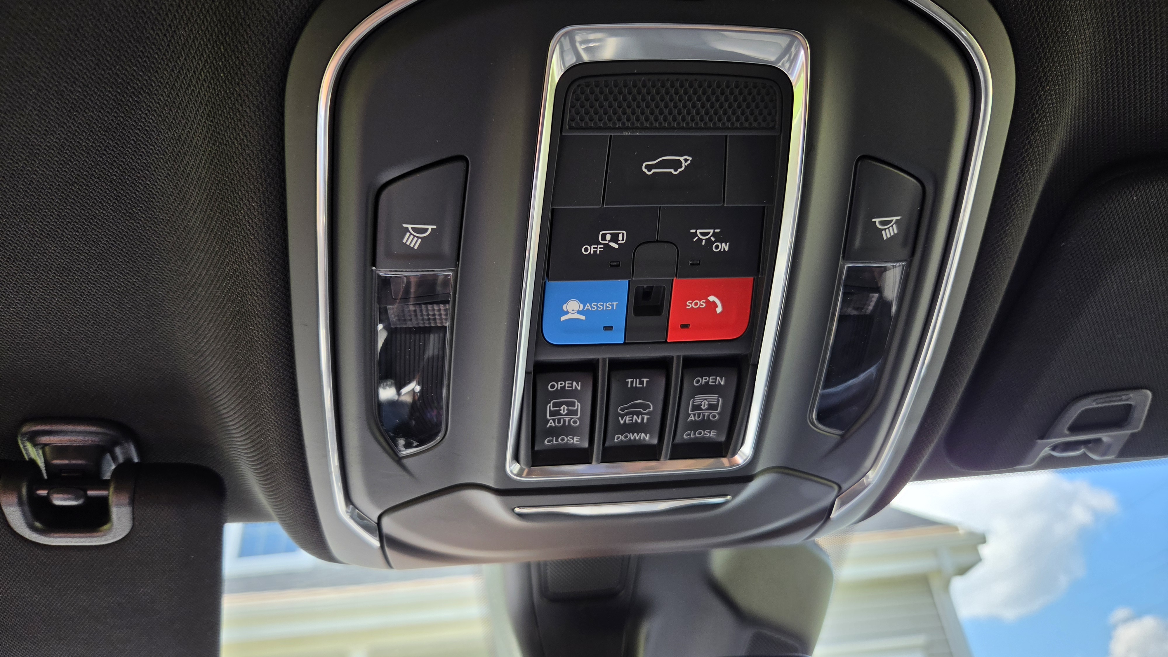 Used 2026 Jeep Grand Cherokee Limited w/ Limited Altitude Package AWD/4WD image 18