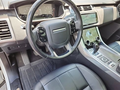 Used 2019 Land Rover Range Rover Sport HSE image 8