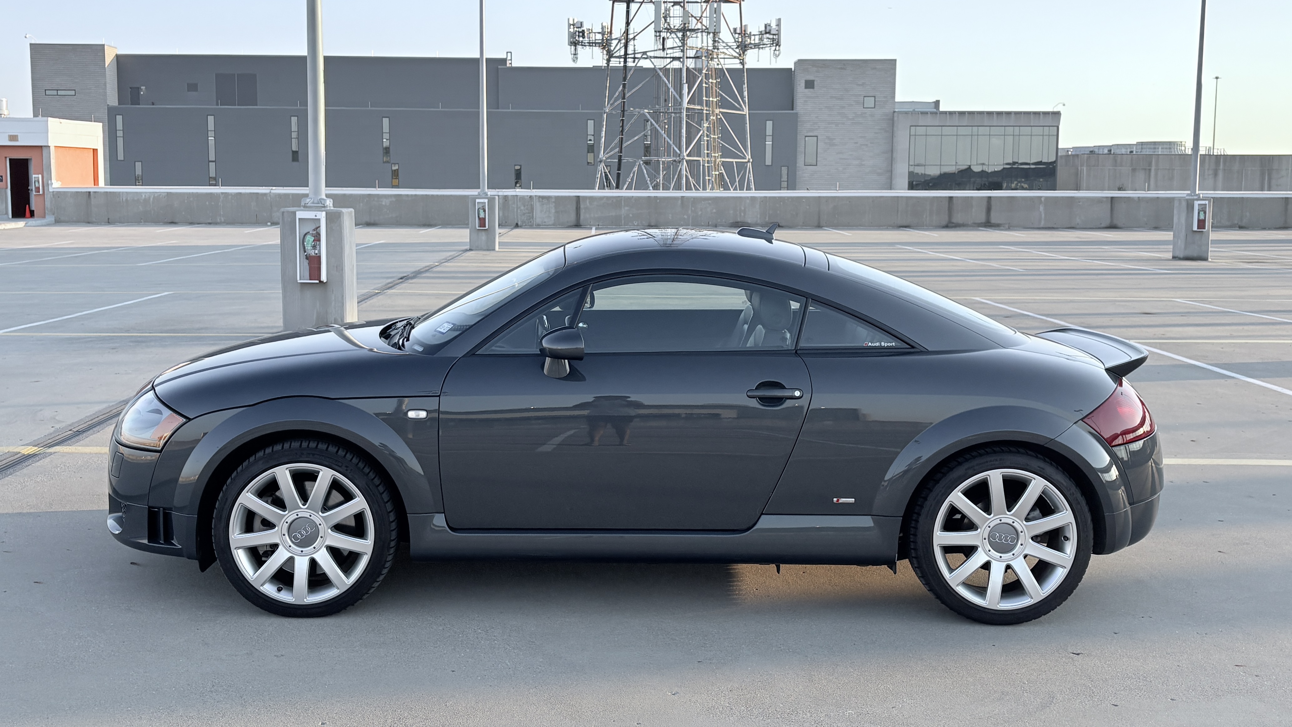 Used 2005 Audi TT 3.2 AWD/4WD image 1