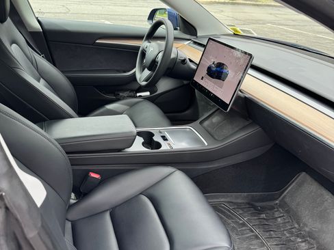 Used 2023 Tesla Model 3 Long Range AWD/4WD image 21