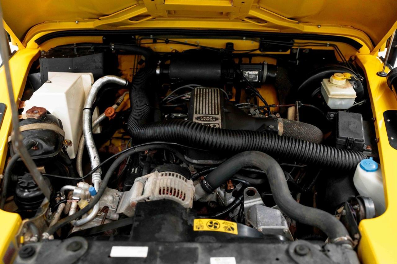 Used 1997 Land Rover Defender 90 AWD/4WD image 27