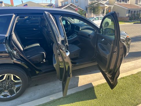 Used 2022 Hyundai Santa Fe Limited image 8