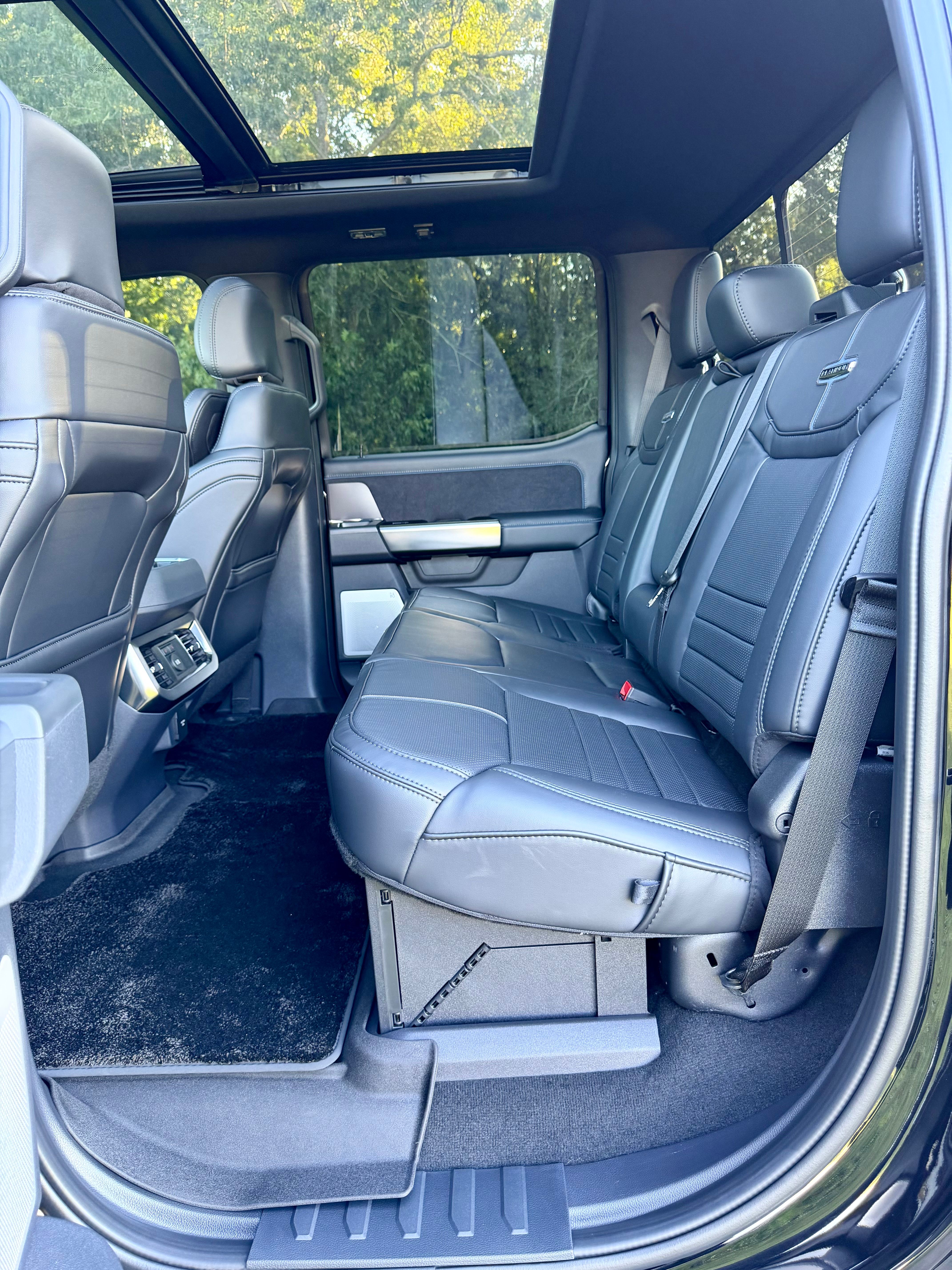 Used 2026 Ford F250 Platinum AWD/4WD image 19