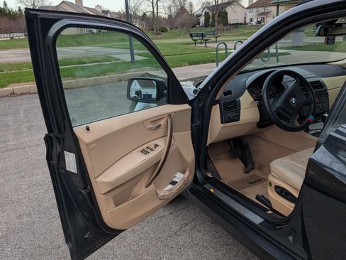 Used 2006 BMW X3 3.0i image 11