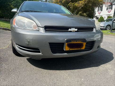 Used 2008 Chevrolet Impala LT w/ Luxury Edition Package FWD image 4