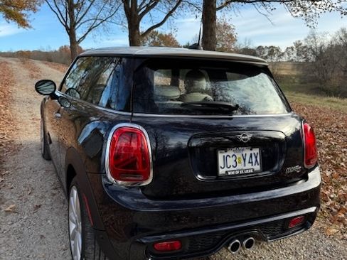 Used 2020 MINI Cooper S image 9
