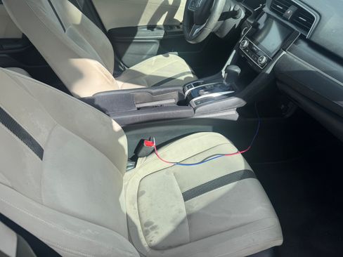 Used 2017 Honda Civic EX image 5