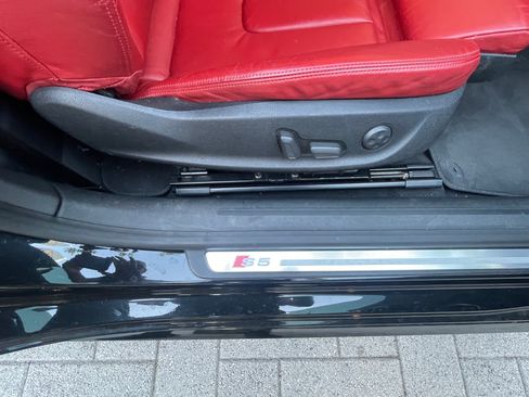 Used 2009 Audi S5 4.2 image 18