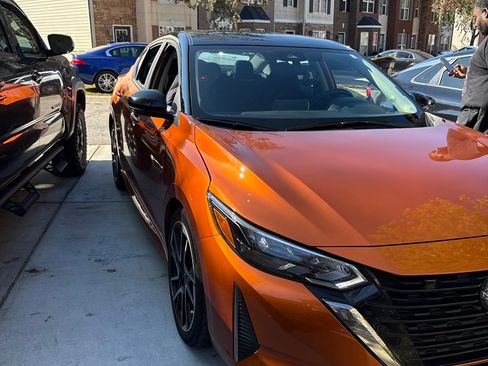 Used 2025 Nissan Sentra SR image 16