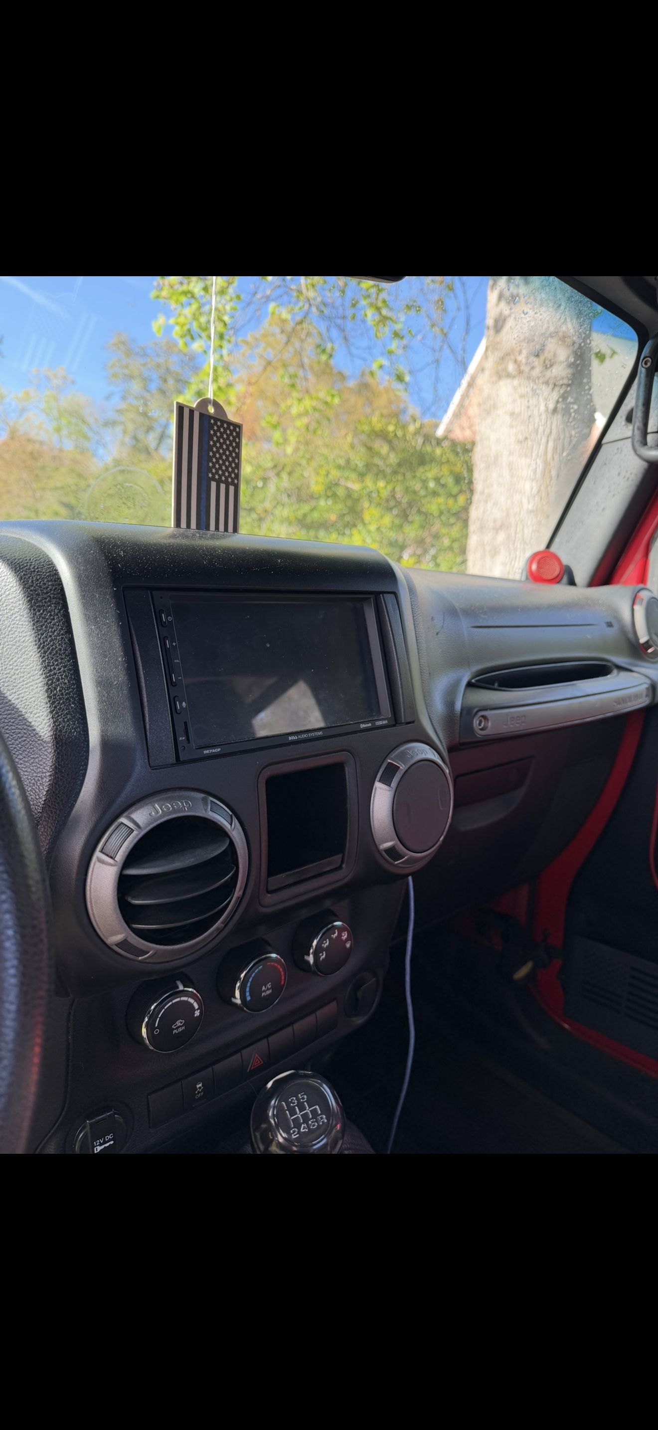 Used 2011 Jeep Wrangler Sport AWD/4WD image 15