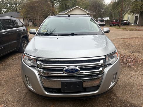 Used 2014 Ford Edge Limited w/ Equipment Group 302A image 2
