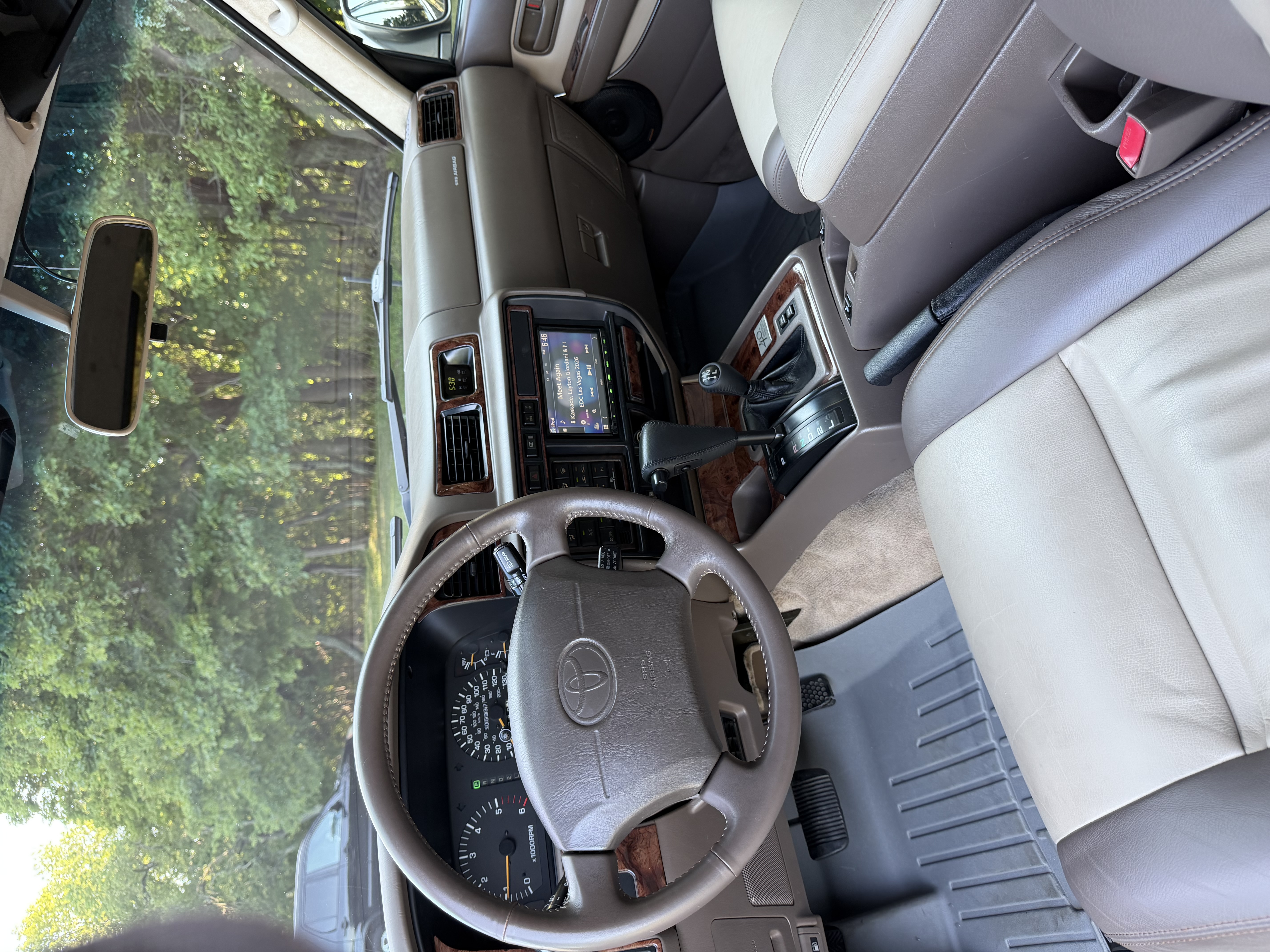 Used 1997 Toyota Land Cruiser AWD/4WD image 30