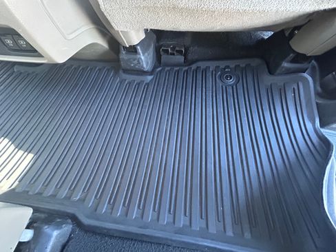 Used 2019 Honda Odyssey Elite image 25