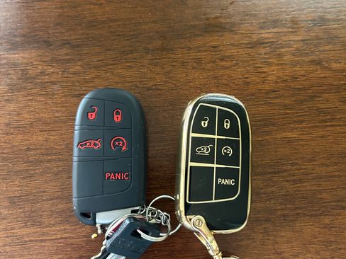 Used 2021 Chrysler 300 S w/ S Model Appearance Package image 30