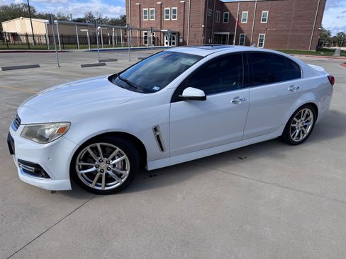 Used 2014 Chevrolet SS image 2