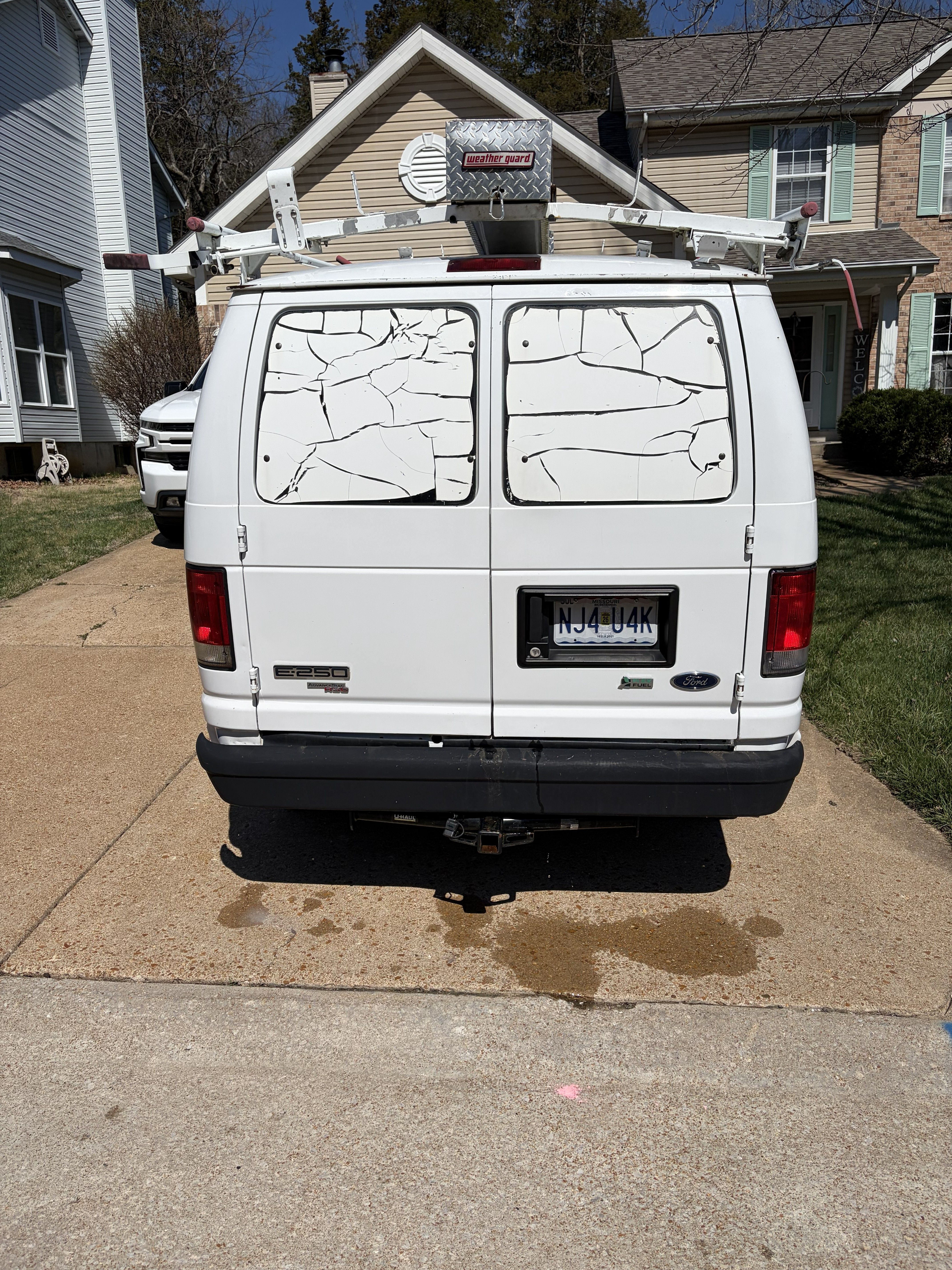 Used 2014 Ford E-250 and Econoline 250 w/ Power Group RWD image 5