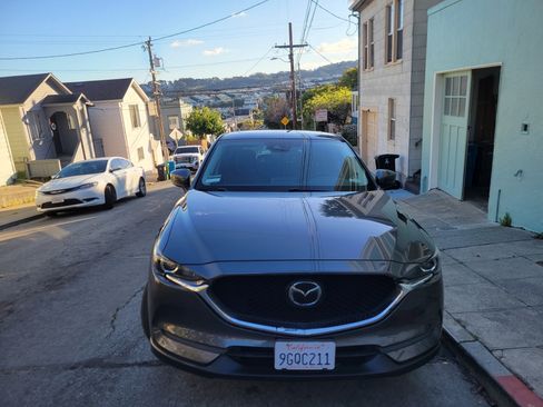 Used 2019 MAZDA CX-5 Touring image 5