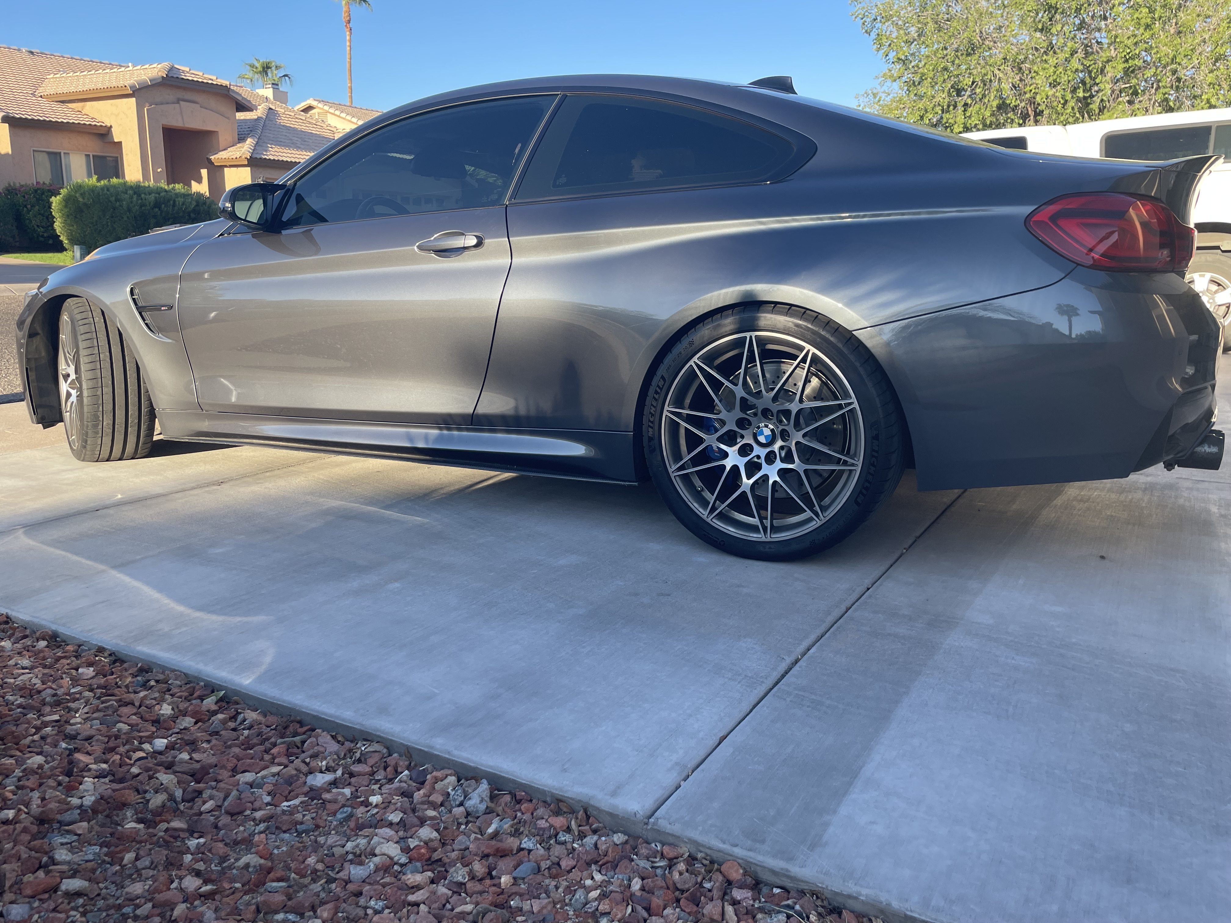 Used 2018 BMW M4 Coupe RWD image 6