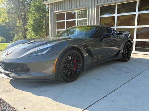 Used 2016 Chevrolet Corvette Z06 w/ Battery Protection Package RWD image 4
