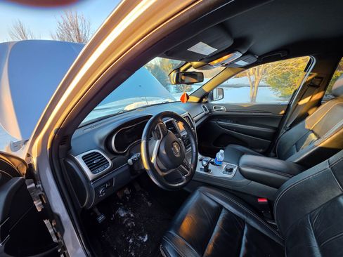 Used 2014 Jeep Grand Cherokee Limited image 2