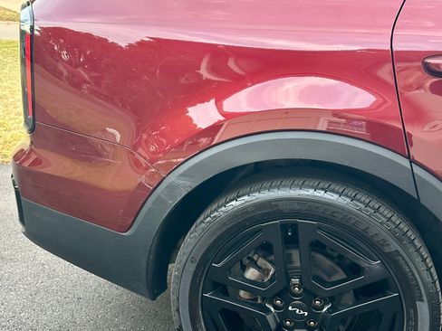 Used 2023 Kia Telluride EX X-Line AWD/4WD image 9