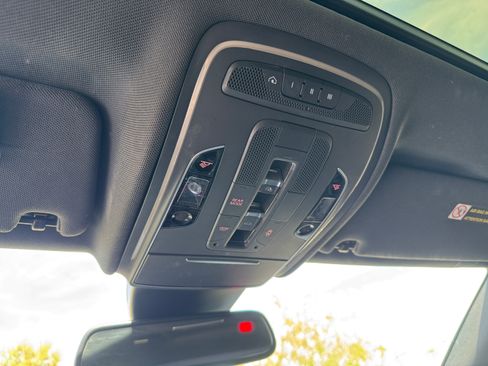 Used 2015 Audi A8 L 3.0T image 19