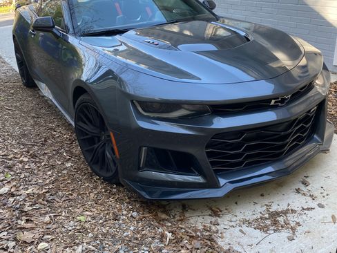 Used 2017 Chevrolet Camaro ZL1 image 30