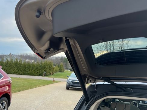 Used 2020 Lincoln Corsair Reserve w/ Equipment Group 201A image 18