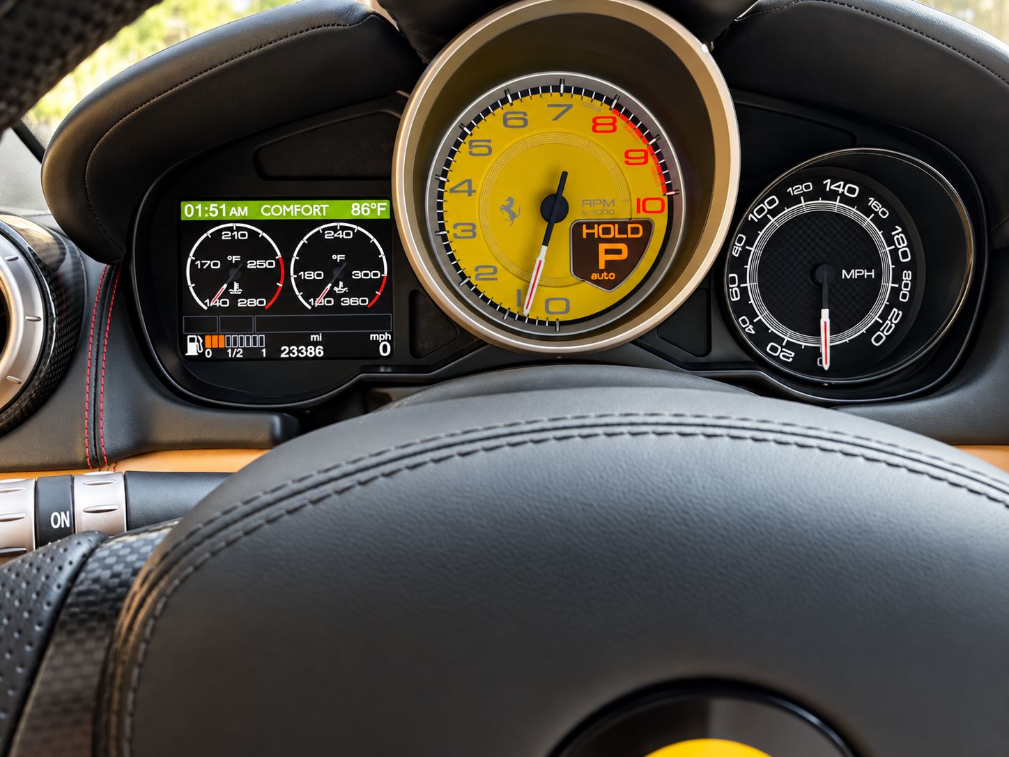 Used 2012 Ferrari California RWD image 5