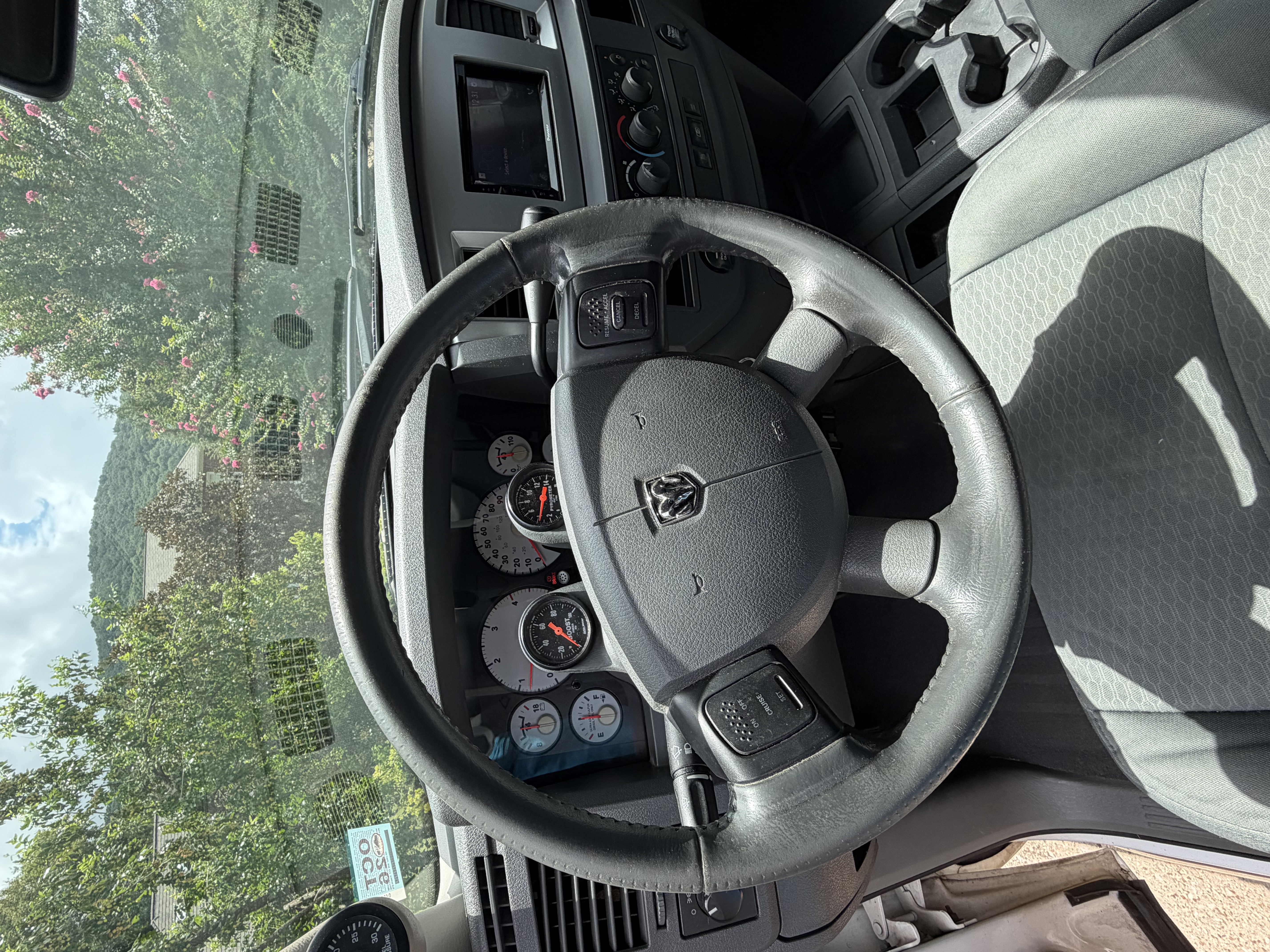 Used 2008 Dodge Ram 2500 Truck SXT w/ Popular Equipment Group RWD image 9