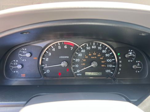 Used 2007 Toyota Sequoia Limited RWD image 16