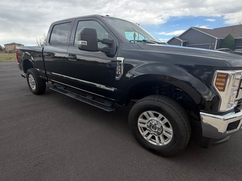 Used 2018 Ford F250 XLT w/ XLT Value Package AWD/4WD image 6
