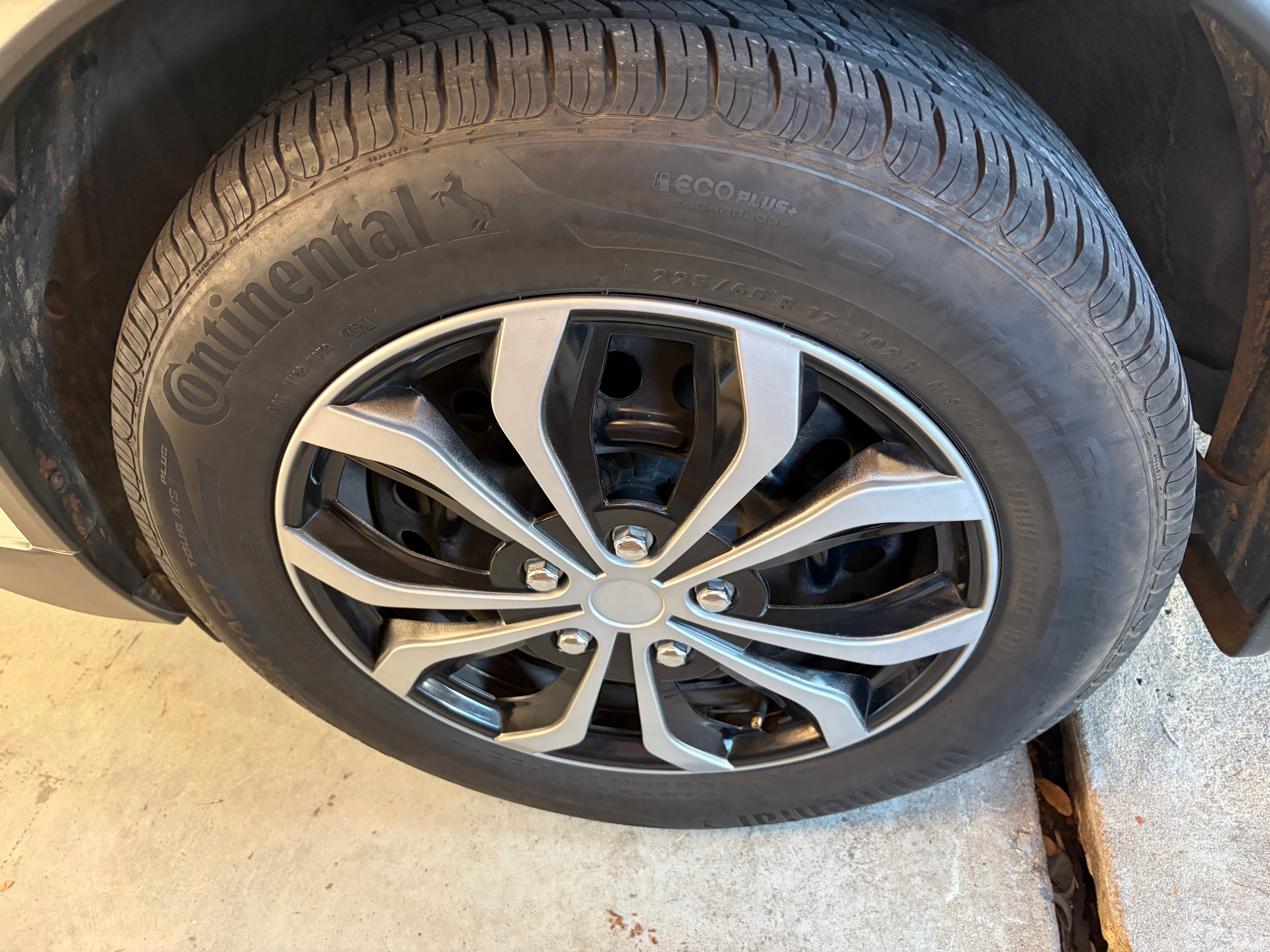Used 2019 Nissan Rogue S FWD image 27
