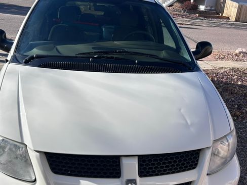 Used 2003 Dodge Grand Caravan SE image 4