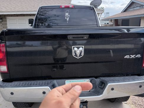 Used 2014 RAM 2500 Tradesman w/ Chrome Appearance Group image 8