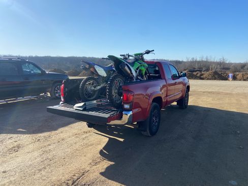 Used 2018 Toyota Tacoma SR5 image 20