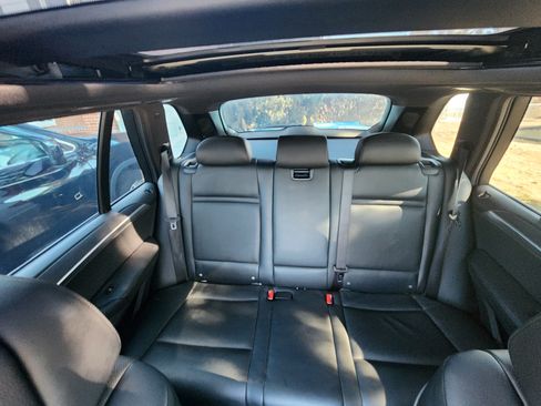 Used 2012 BMW X5 M image 15
