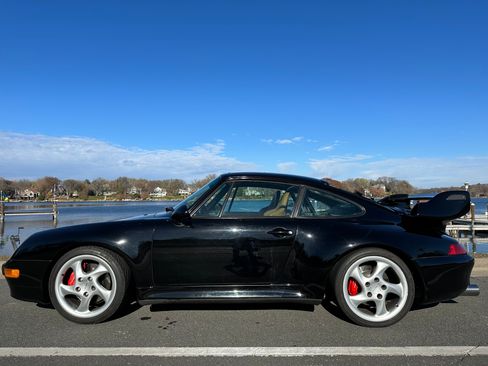 Used 1996 Porsche 911 Turbo image 10